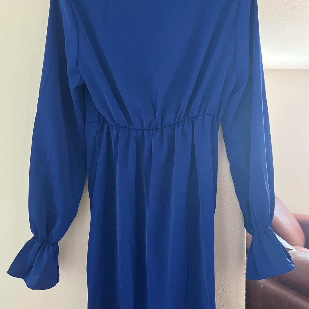 SHEIN long sleeve Royal Blue dress with Slit size M. V neck cut